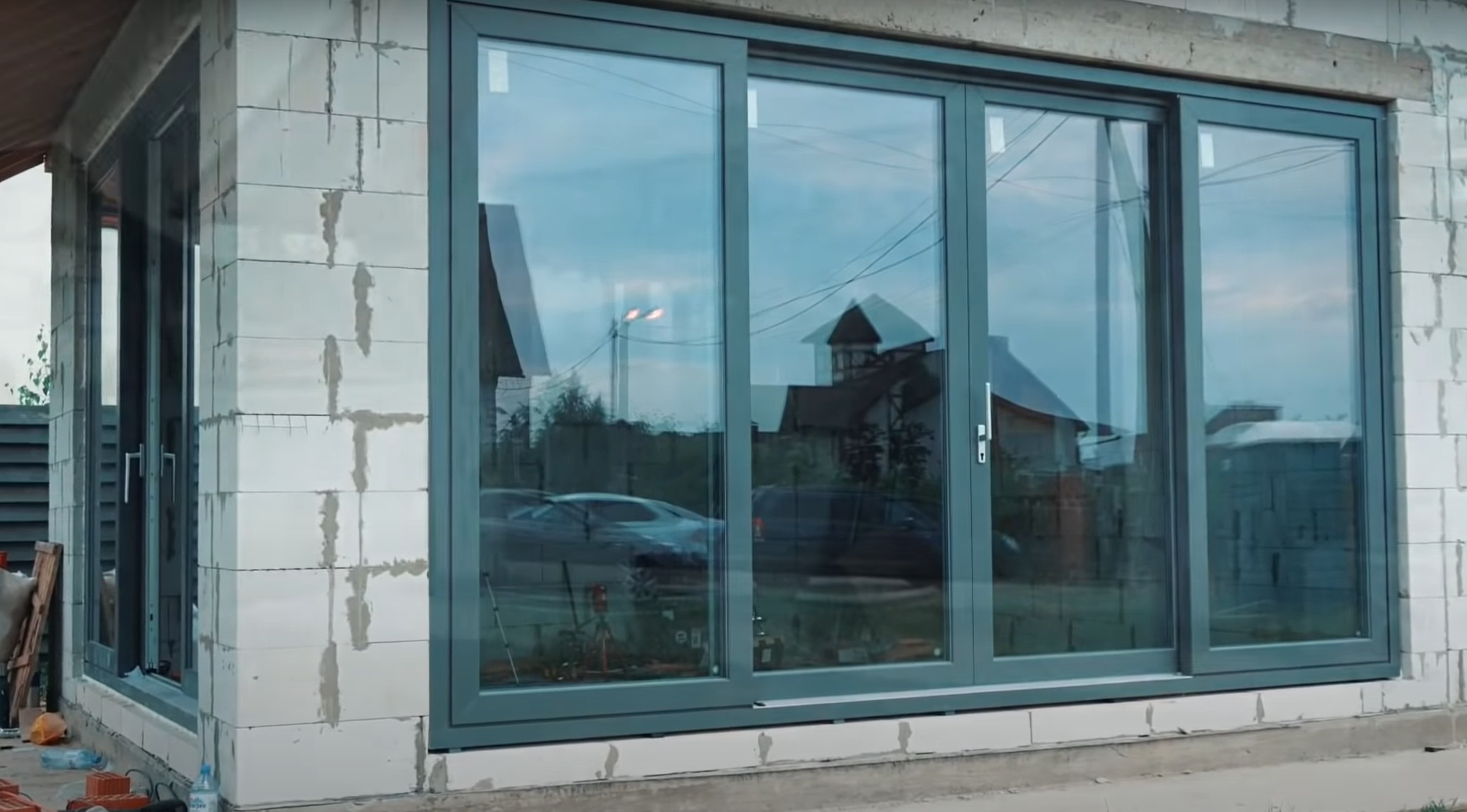https://tyumen.delaem-okna.ru/storage/app/uploads/public/63f/311/8b2/63f3118b29179104808322.png