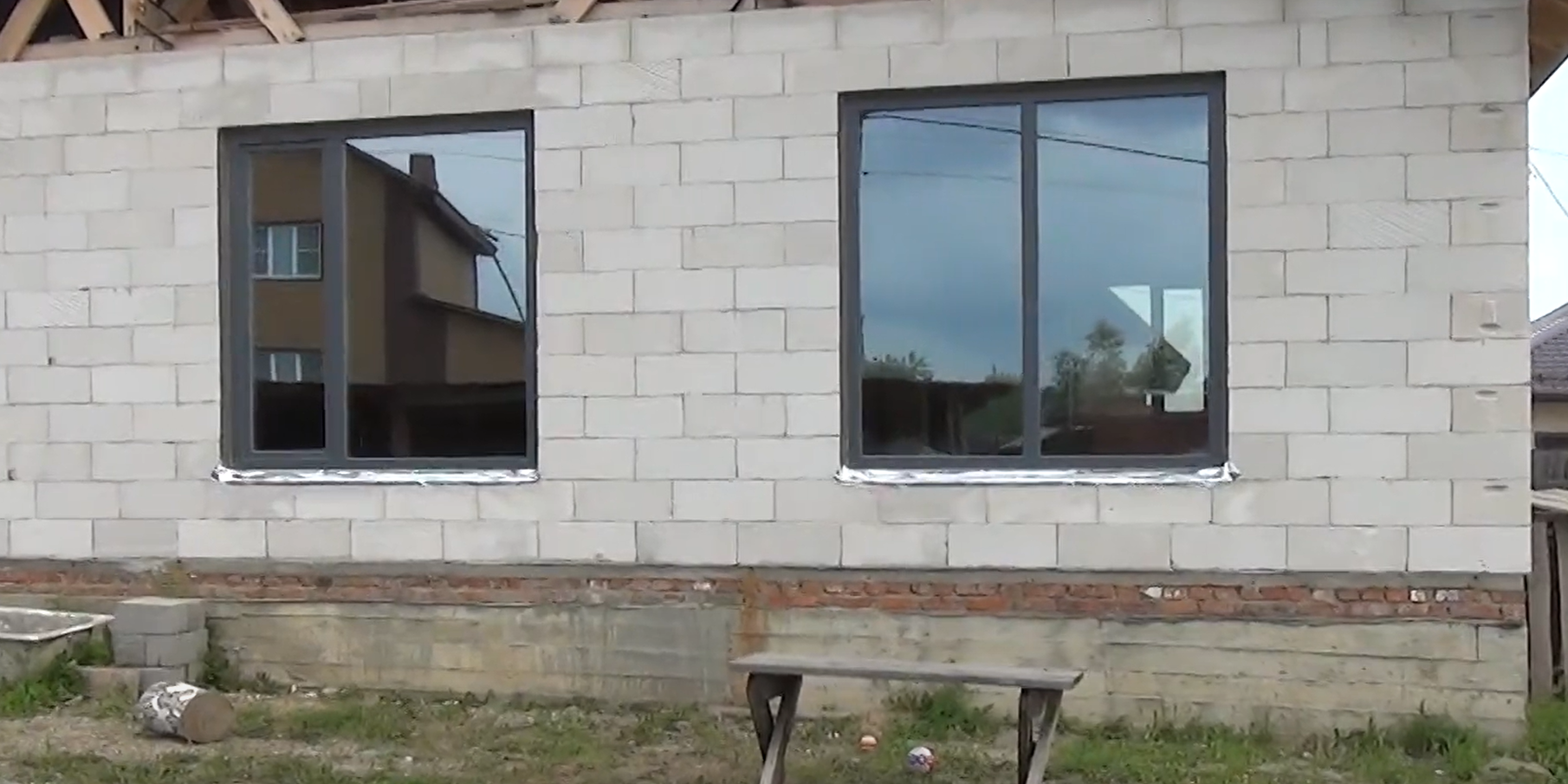 https://tyumen.delaem-okna.ru/storage/app/uploads/public/63f/44f/b39/63f44fb3988d6790407329.png