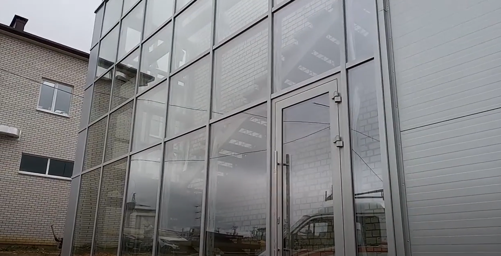 https://tyumen.delaem-okna.ru/storage/app/uploads/public/63f/476/e95/63f476e95c1ef130136755.png